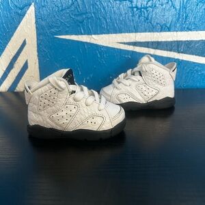 Air Jordan6 Retro BT Neutral Grey